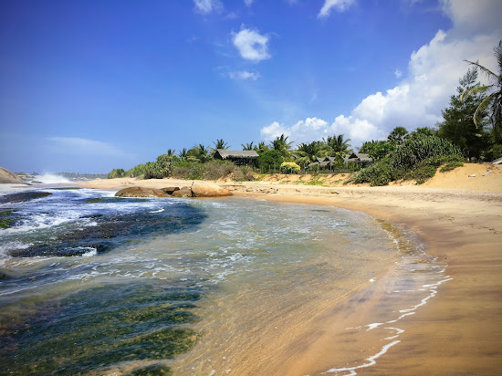 Kirinda Beach