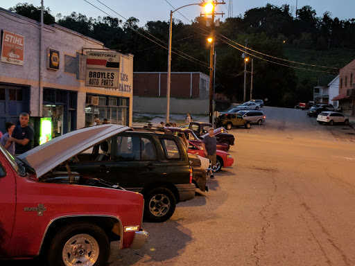 Auto Parts Store «NAPA Auto Parts - Broyles Auto Parts», reviews and photos, 103 S Union St, Gainesboro, TN 38562, USA