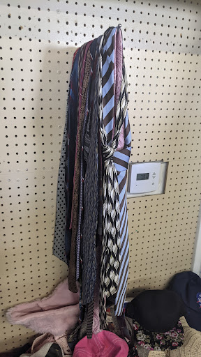 Thrift Store «Goodwill Retail Store & Donation Center», reviews and photos