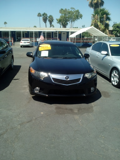 Used Car Dealer «5 Star Auto», reviews and photos, 602 N Harbor Blvd, Santa Ana, CA 92703, USA