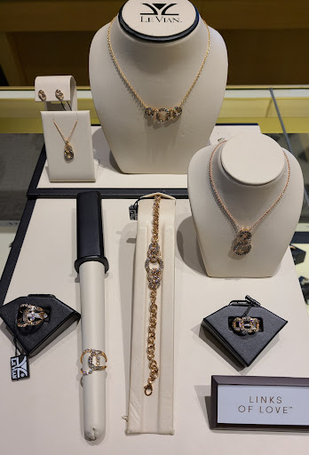 Jewelry Store «Jared The Galleria of Jewelry», reviews and photos, 180 Jennifer Rd, Annapolis, MD 21401, USA