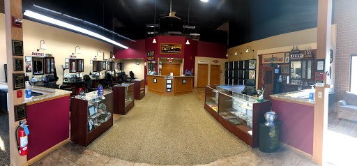 Tattoo Shop «Vanity Tattoo», reviews and photos, 28 S Western Ave, Carpentersville, IL 60110, USA