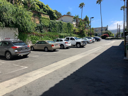 Laundromat «18 Minute Wash», reviews and photos, 730 S Pacific Coast Hwy # 103, Redondo Beach, CA 90277, USA