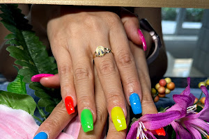 A Paris Nail Bar (10% OFF New Customers)