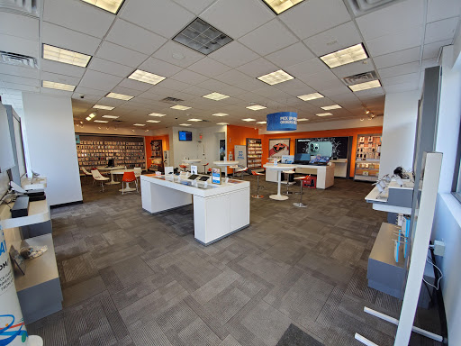 Cell Phone Store «AT&T», reviews and photos, 497 High St, Somersworth, NH 03878, USA