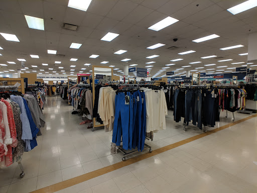 Department Store «Marshalls», reviews and photos, 1596 S Randall Rd, Geneva, IL 60134, USA