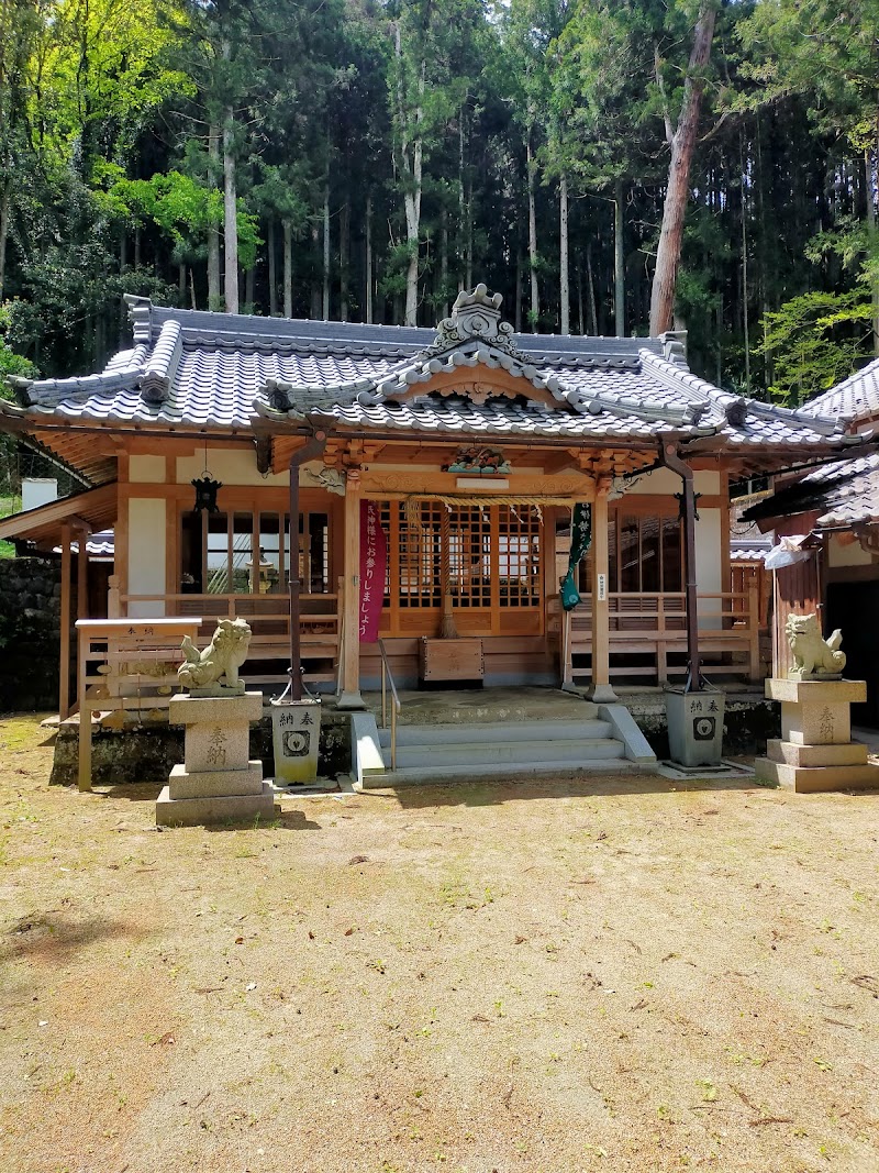 国津神社（長瀬）
