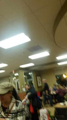 Fast Food Restaurant «Chick-fil-A», reviews and photos, 4812 Northwest Hwy, Crystal Lake, IL 60014, USA