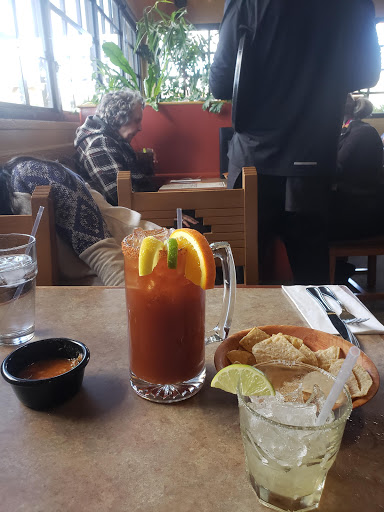 Shopping Mall «Watsonville Square Shopping Center», reviews and photos, 1934 Main St, Watsonville, CA 95076, USA