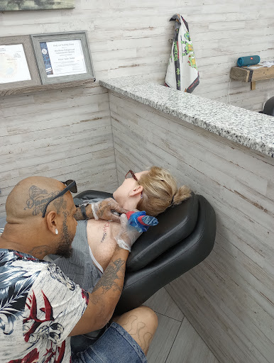 Tattoo and Piercing Shop «Mango Beach Tattoos & Body Piercing», reviews and photos, 11840 Front Beach Rd, Panama City Beach, FL 32407, USA