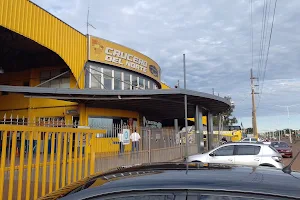 Terminal De Ómnibus Crucero Del Norte image