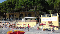 Foto von Marina Lido beach von Klippen umgeben