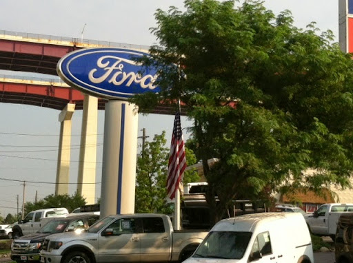 Ford Dealer «Valley Ford Truck», reviews and photos, 5715 Canal Rd, Cleveland, OH 44125, USA