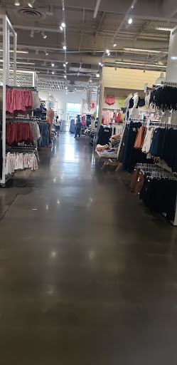 Clothing Store «Old Navy», reviews and photos, 1949 E Camelback Rd, Phoenix, AZ 85016, USA