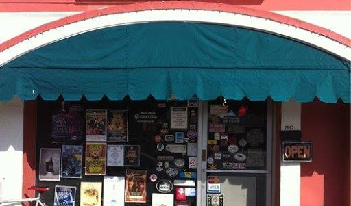 Beer Store «Plaza Liquors & Fine Wines», reviews and photos, 2642 N Campbell Ave, Tucson, AZ 85719, USA