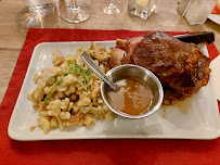 Plats et boissons du Restaurant de spécialités alsaciennes Le Cellier à Mulhouse - n°16