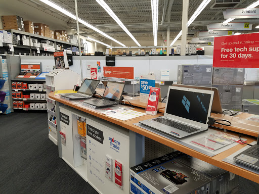 Office Supply Store «Staples», reviews and photos, 2081 Harrodsburg Rd, Lexington, KY 40504, USA