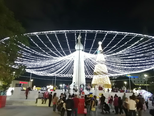 Plaza Salvador del Mundo San Salvador