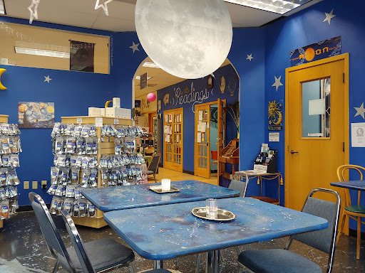 Gift Shop «Crescent Moon Gifts», reviews and photos, 2502 6th Ave, Tacoma, WA 98406, USA