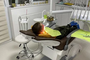 Optim Dental Clinic Bragadiru image