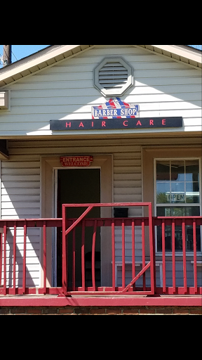 Barber Shop «Fatheadz Barber Shop», reviews and photos, 2516 Paul W Bryant Dr, Tuscaloosa, AL 35401, USA