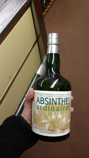 Liquor Store «Wells Liquor», reviews and photos, 1143 Fall River Ave, Seekonk, MA 02771, USA