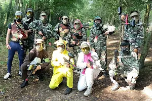 Hit Paintball image