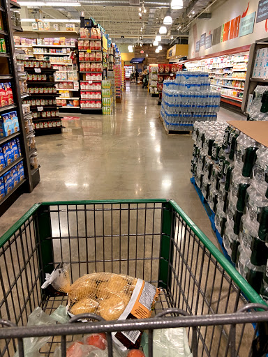 Grocery Store «Whole Foods Market», reviews and photos, 35 Pleasant St, South Weymouth, MA 02190, USA