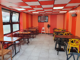 Photo n°99 de GST Hot Chicken à Montargis ()
