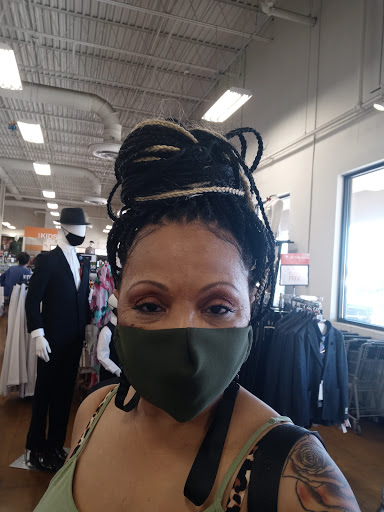 Clothing Store «K&G Fashion Superstore», reviews and photos, 8655 Pulaski Hwy, Rosedale, MD 21237, USA