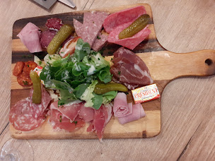 Photo n°52 de Le Coq Enchainé à La Rivière-Saint-Sauveur ()