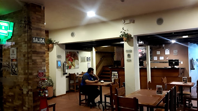 Pizzería El Hornero - Quito