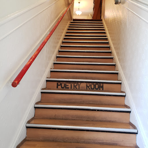 Book Store «City Lights Booksellers & Publishers», reviews and photos, 261 Columbus Ave, San Francisco, CA 94133, USA