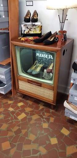 Shoe Store «Good for The SOLE Shoes & Accessories», reviews and photos, 728 Saluda Ave, Columbia, SC 29205, USA