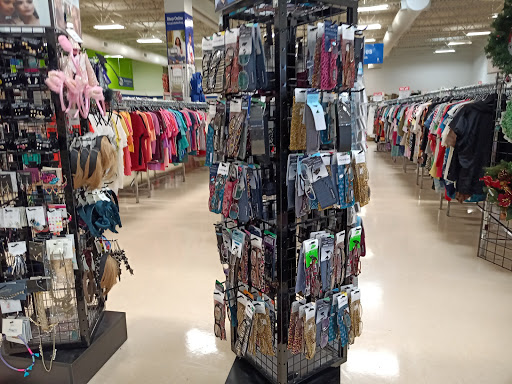 Thrift Store «Goodwill Retail & Donation Center», reviews and photos, 13500 Plantation Rd, Fort Myers, FL 33966, USA