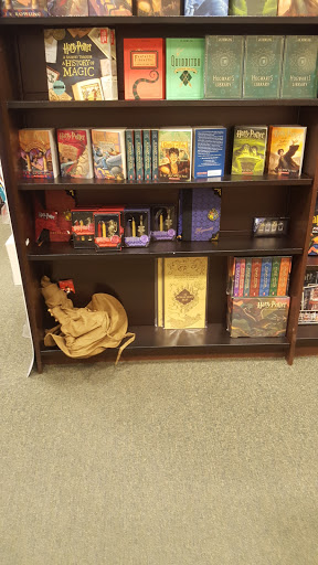 Book Store «Barnes & Noble», reviews and photos, 828 County Rd 42 W, Burnsville, MN 55337, USA