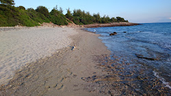 Photo de Peristeres beach zone sauvage