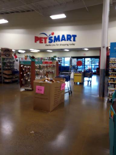 Pet Supply Store «PetSmart», reviews and photos, 9589 Ridgetop Blvd NW, Silverdale, WA 98383, USA