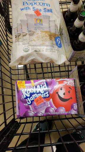 Grocery Store «Safeway», reviews and photos, 7414 Little River Turnpike, Annandale, VA 22003, USA