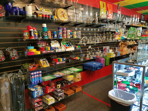 Tobacco Shop «Glass Monkey Smoke Shop», reviews and photos, 7309 E Stetson Dr, Scottsdale, AZ 85251, USA