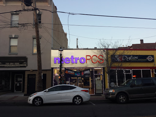 MetroPCS Authorized Dealer, 9 W Front St, Keyport, NJ 07735, USA, 