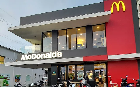 McDonald's Rende Erren Store image