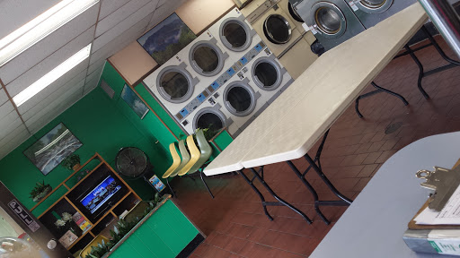 Laundromat «Suds Your Duds Laundromat», reviews and photos, 1602 NJ-37, Toms River, NJ 08753, USA
