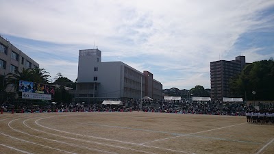 筑紫野市立二日市中学校