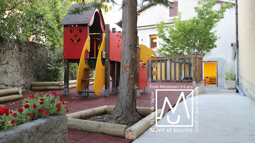 École Montessori 3-12 ans Mont et sourire à Saint-Jean-de-Gonville