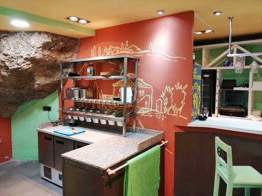 Información y opiniones sobre Pizzeria La Machina de San Vicente De La Barquera