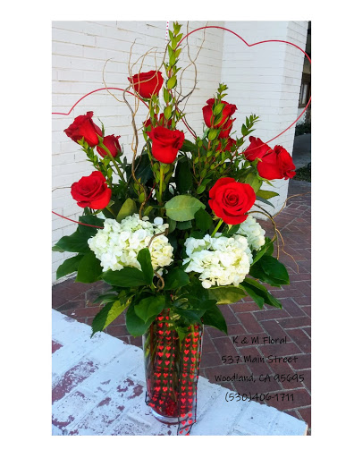 Florist «K & M Floral & Interior Plant Designs», reviews and photos, 537 Main St, Woodland, CA 95695, USA