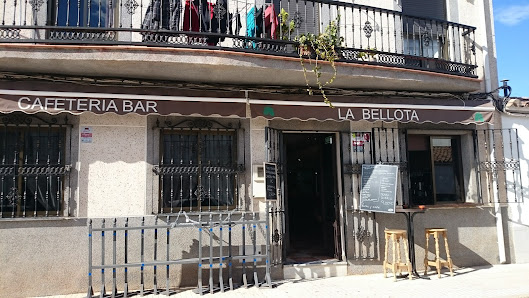 Café-Bar La Bellota C. Calvario Viejo, 25, 23711 Baños de la Encina, Jaén, España