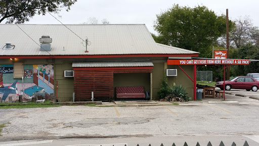 Night Club «The Hoity Toit Beer Joint», reviews and photos, 421 E Torrey St, New Braunfels, TX 78130, USA