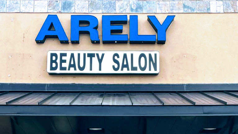 Arely beauty salon 78754